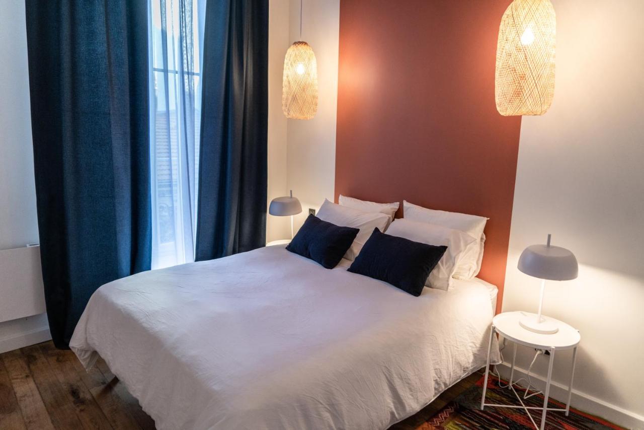 Beige Hospitalite - Coco - Hypercentre-2Chambres-Parking-Zen Сент-Этьен Экстерьер фото