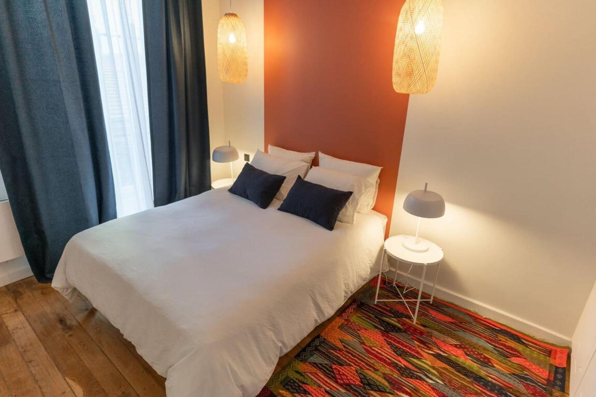 Beige Hospitalite - Coco - Hypercentre-2Chambres-Parking-Zen Сент-Этьен Экстерьер фото
